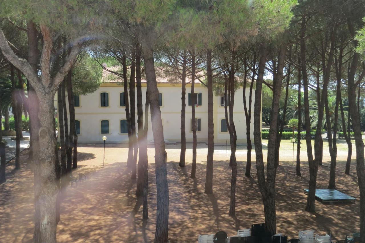 San Giuseppe Casa Per Ferie Hotell Quercianella Eksteriør bilde