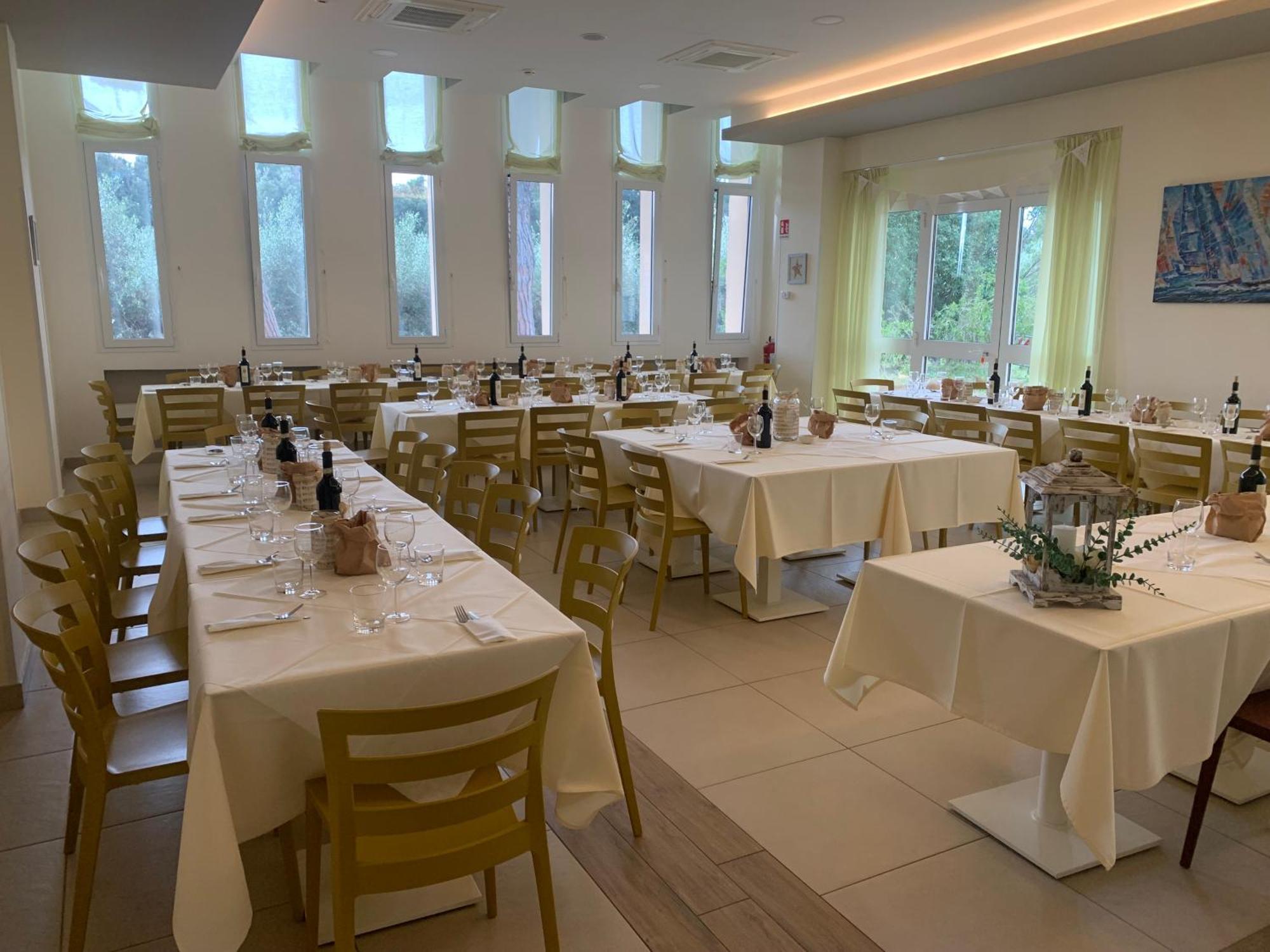 San Giuseppe Casa Per Ferie Hotell Quercianella Eksteriør bilde